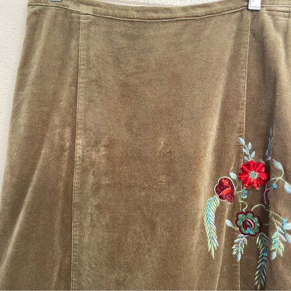 Oilily Velvet Green Embroidered Floral Midi Skirt, Vintage Style, Size 36 (6/S) - Picture 7 of 11